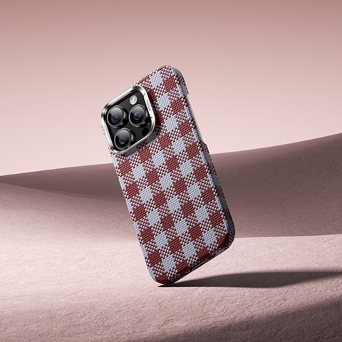 iPhone 15 Pro Max M-safe Şarj Özellikli Ekose Tasarımlı Benks ArmorVichy Kevlar Kapak